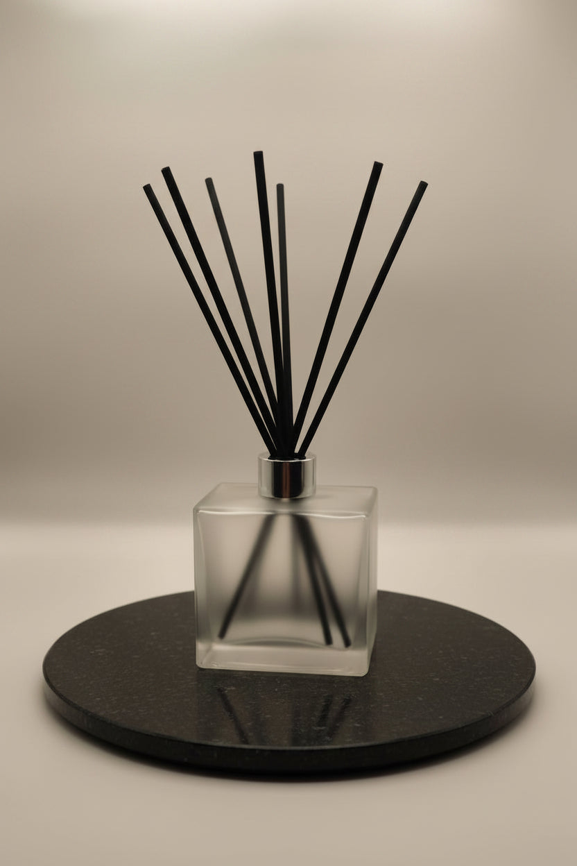 Frosted Square Reed Diffuser – 6.5 oz with Natural Reeds